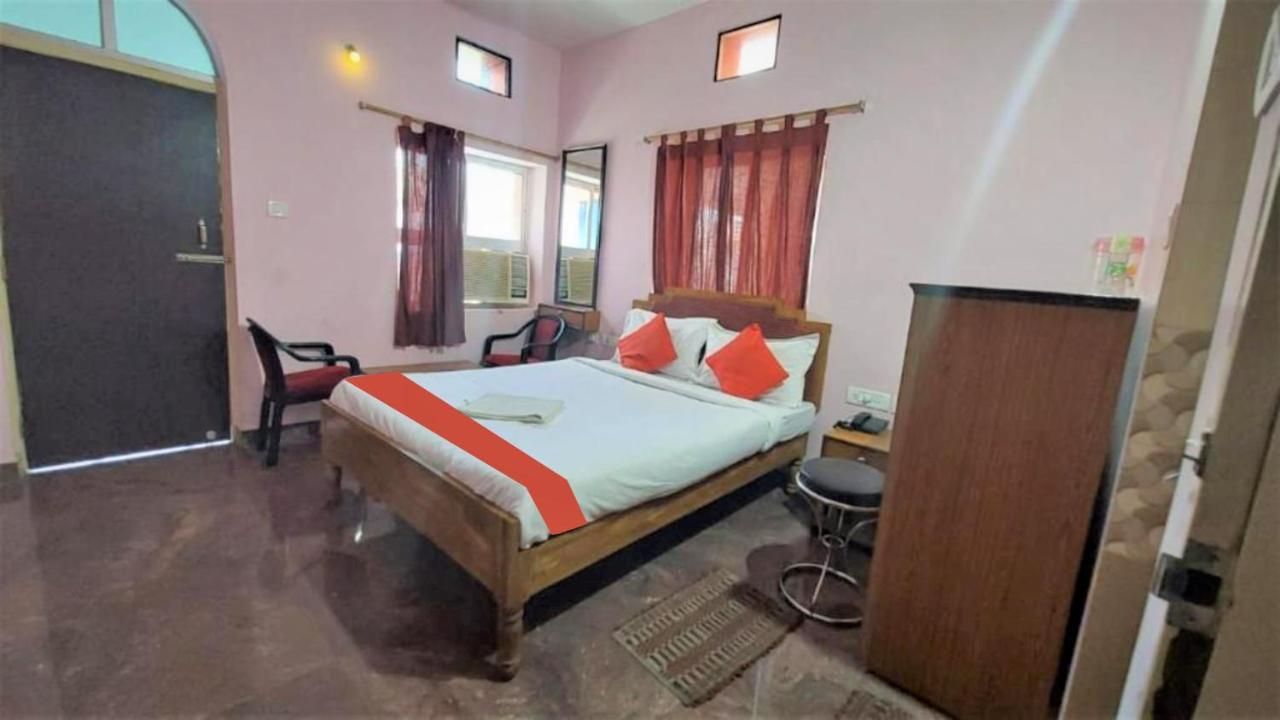 Hotel Planet9 Puri Official Exterior foto