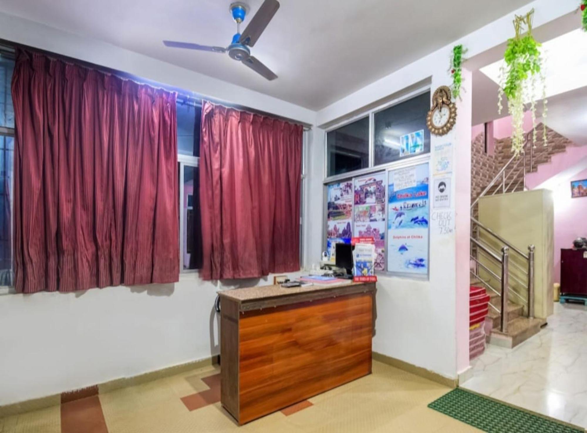 Hotel Planet9 Puri Official Exterior foto
